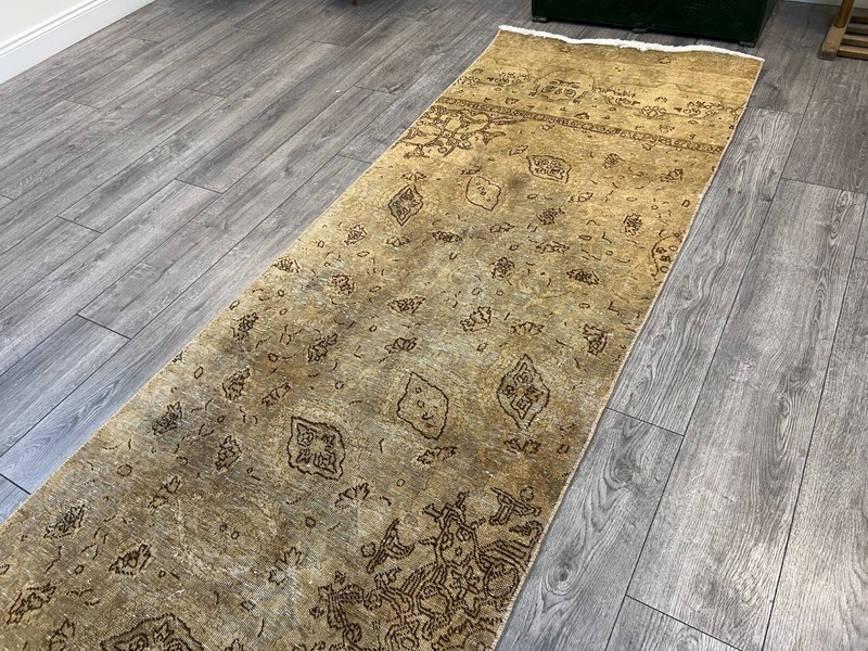 Persian Runner Rug, Vintage Persian Rug, Hallway Rug, Kitchen Rug, 3 x 9.6 ft gallery