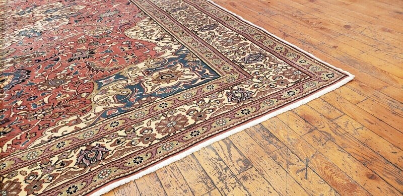 Masterpiece Antique 1930-1940s Natural Dye Wool Pile Floral Hereke Rug 6'8"×9'8" gallery