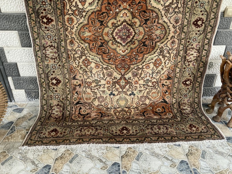 Handmade Turkish Vintage Area Rug, 1970s Antique Wool Tribal Farmhouse Carpet gallery