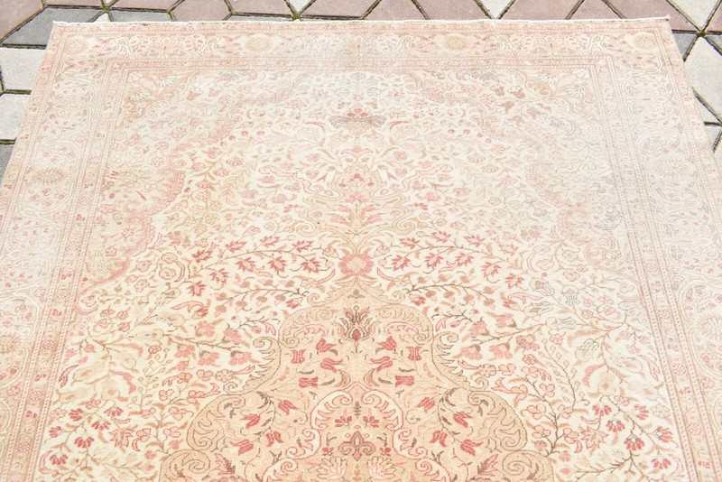 Vintage Turkish Rug 71'' x 112'' Muted Dye Kayseri Rug Hand-knotted Wool Rug gallery