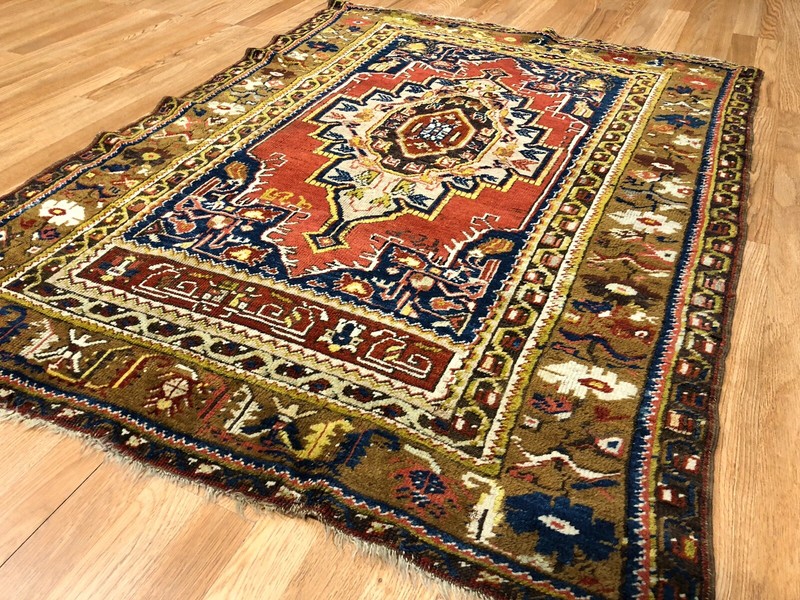 Beautiful Bergama - 1880s Antique Turkish Rug - Tribal Carpet - 3.11 x 5.4 ft. gallery