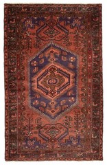 Vintage 4’3″ x 7’0″ Traditional Hand Knotted Vegetable Dye Wool Area Rug