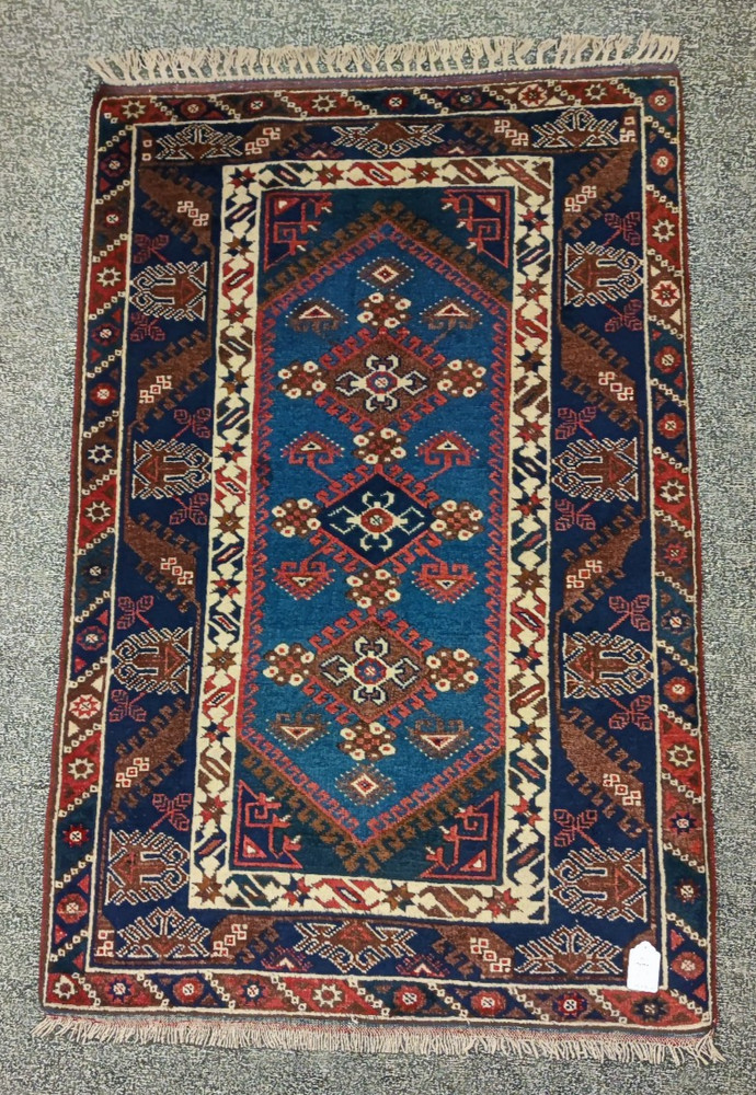 Genuine Turkish DOSEMEALTI Rug NEW old stock 6ft 6 x 4ft/ 120x 200cm approx
