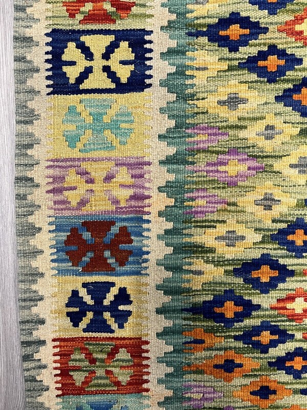 Vintage Kilim Traditional Hand Made Oriental Wool Kilim 5ftx3.2ft 162cmx100cm gallery