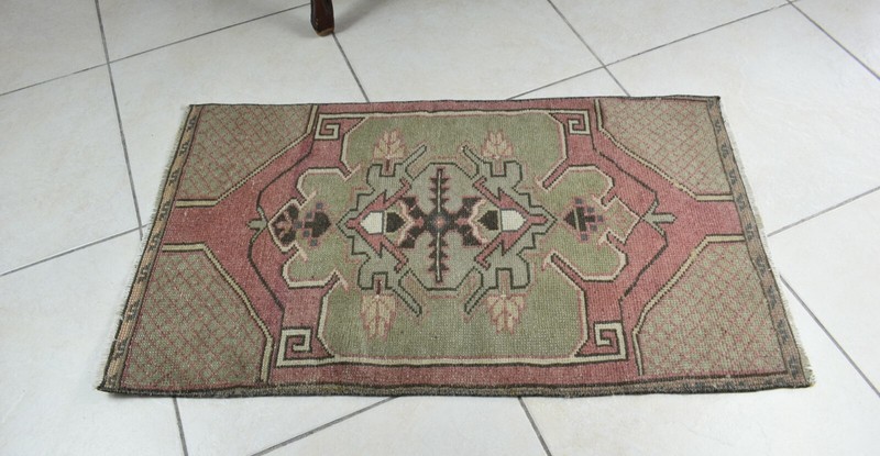 Anatolian Runner 3.1x1.7 ft Vintage Turkish Runner Oushak Runner Rug Y46 gallery