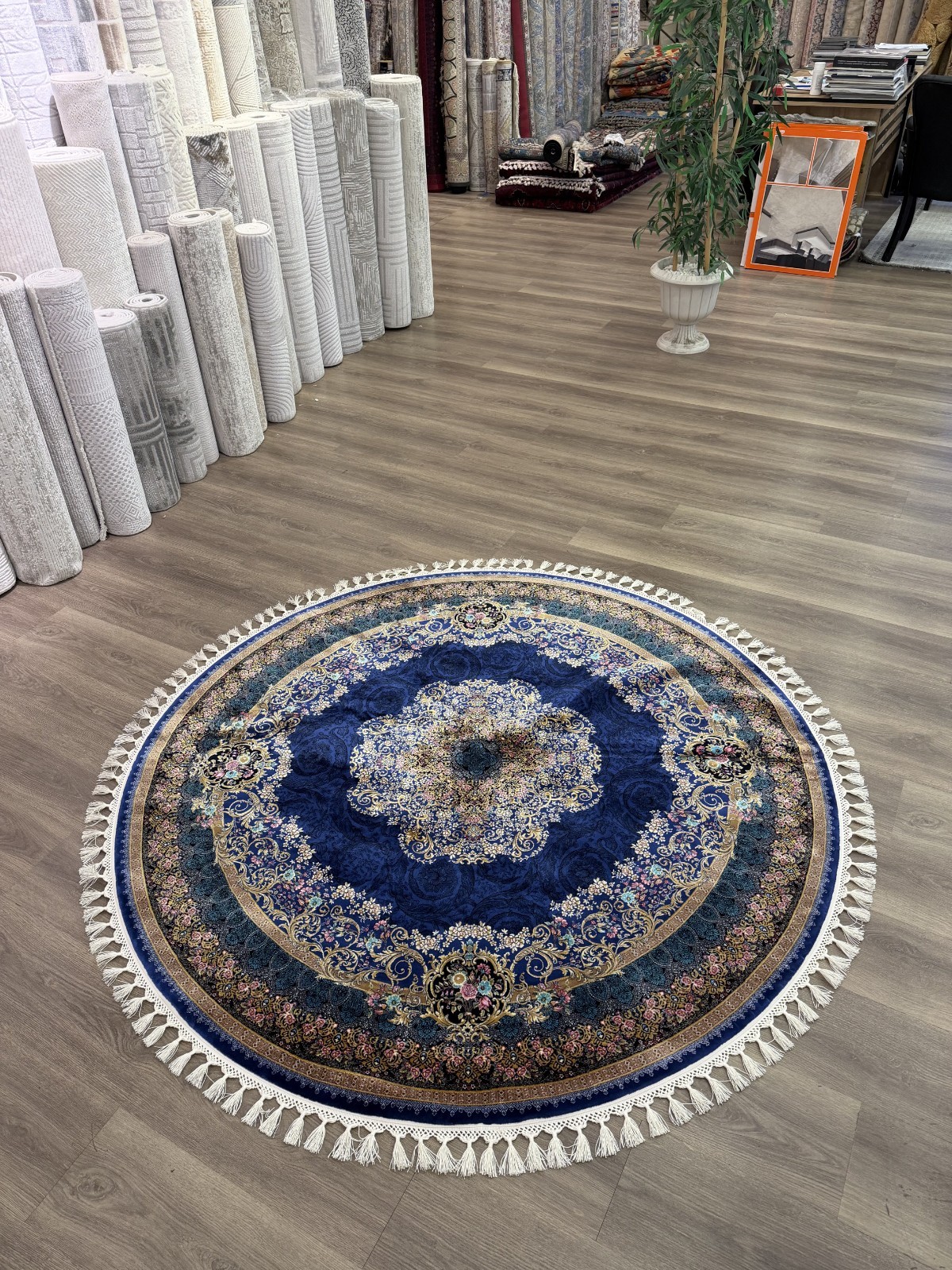Turkish Silk Look Round Rug 5x5 ft Machine Made Classic Oriental Blue gallery
