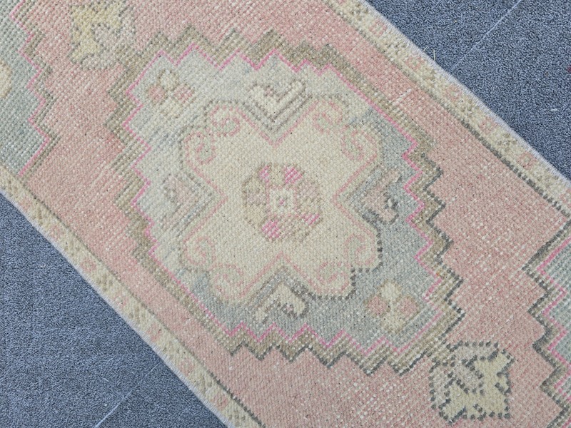 Vintage Turkish Oushak Rug 1.3x2.8 Hand Knotted Wool Pink Blue Cream Boho gallery
