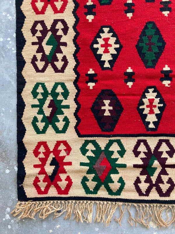 Vintage Traditional Turkish Handcrafted Kilim Rug for Home Décor 138x68 cm gallery