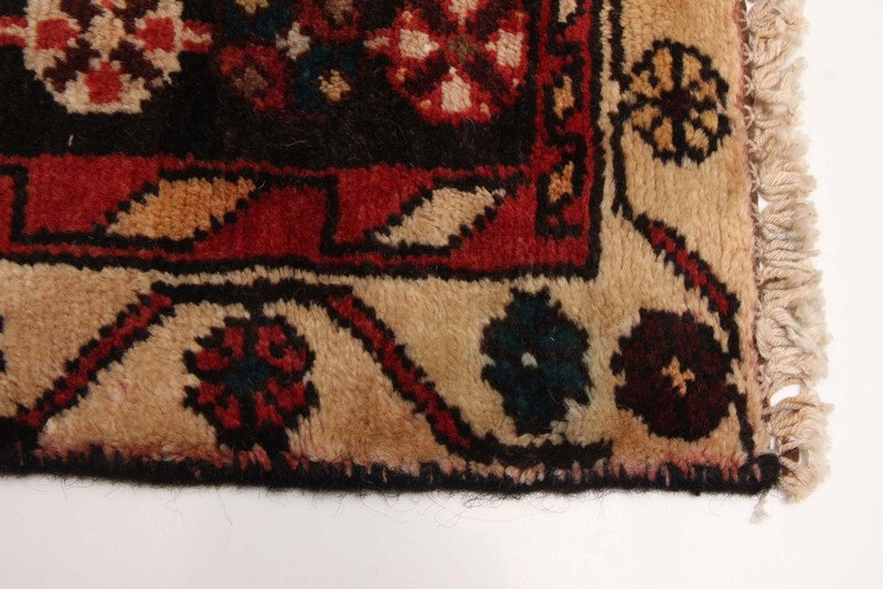 Vintage 3'1" x 5'5" Traditional Hand Knotted Vegetable Dye Wool Area Rug gallery