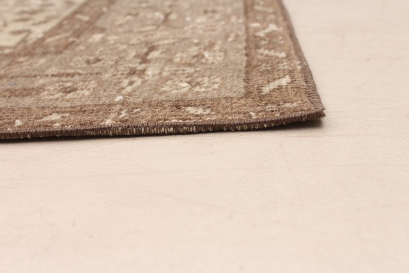 Vintage 5'1" x 8'4" Traditional Hand Knotted Vegetable Dye Wool Area Rug gallery