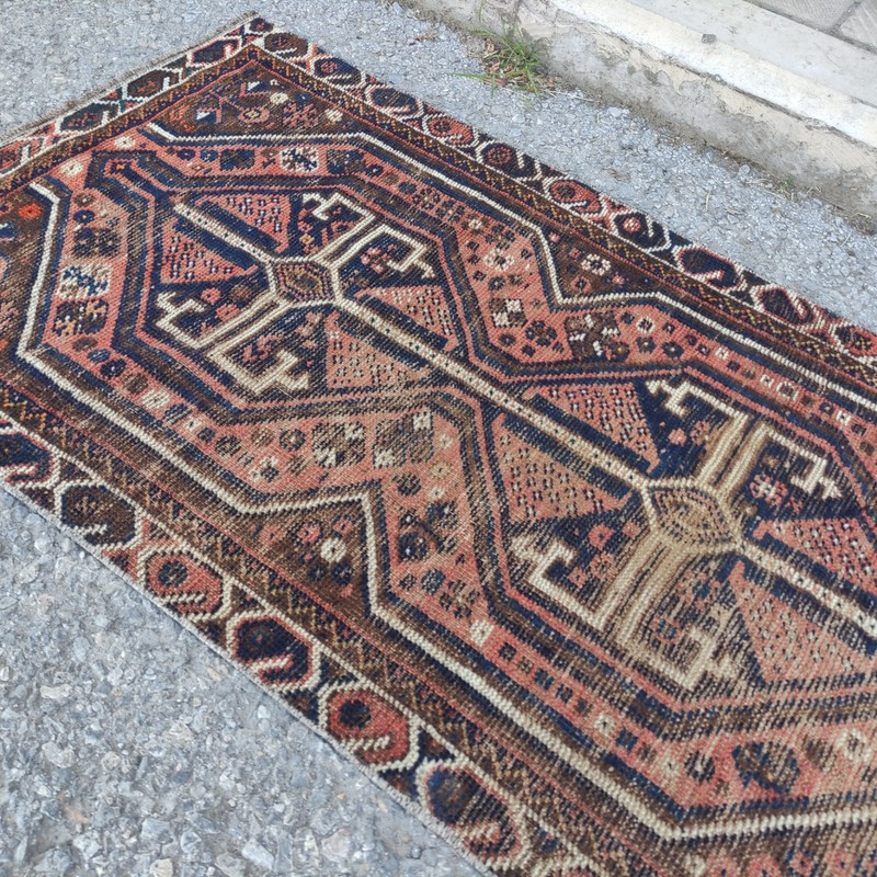 Antique Persian Patterned rug 2.4 x 4.33 ft Vintage Handmade Wool Rug 73 x 132cm gallery