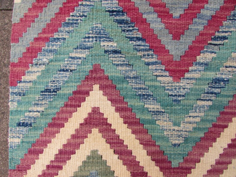 Vintage Kilim Traditional Hand Made Oriental Purple Wool Large Kilim 175x132cm gallery
