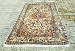MIDDLE EAST CARPET. 260X164CM. HAND KNOTTED WOOL. SMALL KNOT. MIDDLE EAST. 1950