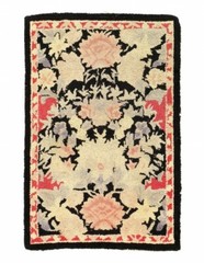 Antique American hooked rug 1’8” X 2’5”