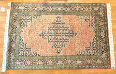 Hand-knotted, Feraghan 4’x6′ Wool/Silk Rug, minor dmg, no walk on, or smoking