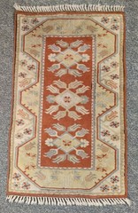 Genuine Turkish MILAS Rug USED 4ft 6″ x 2ft 4″ / 135 x 81cm approx