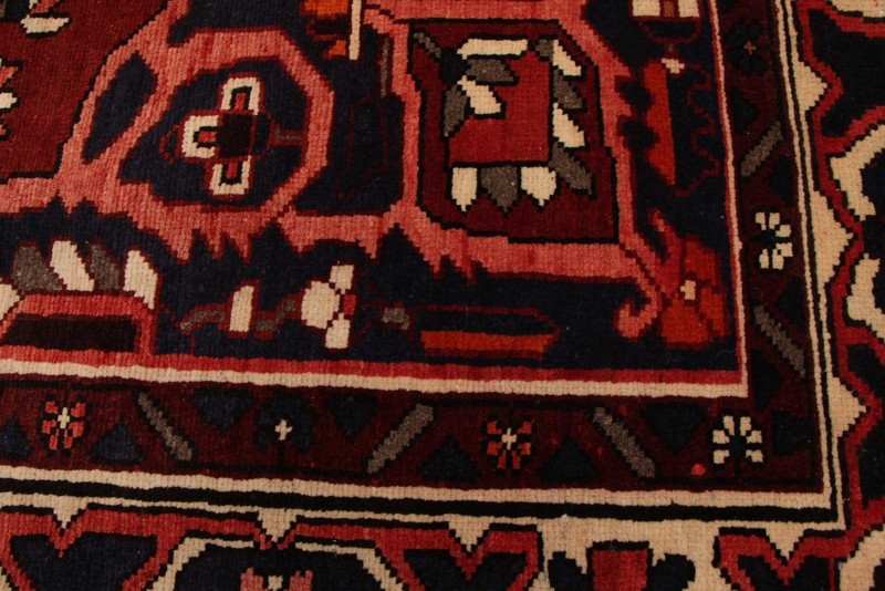 Vintage 6'8" x 9'11" Traditional Hand Knotted Vegetable Dye Wool Area Rug gallery