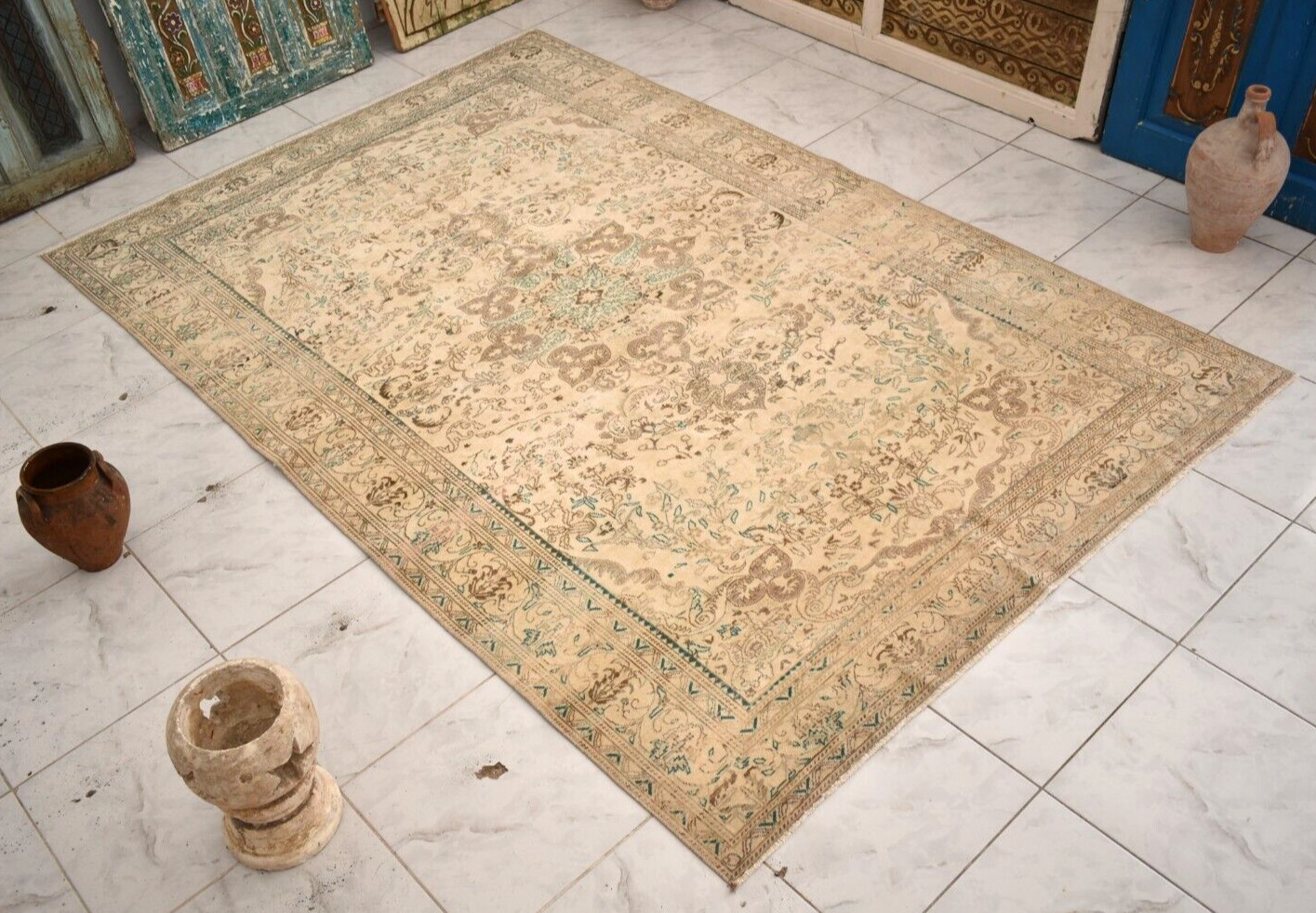 Vintage Turkish Rug 75'' x 109'' Muted Dye Rug Hand-knotted Kayseri Wool Rug gallery