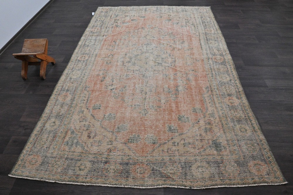 Oushak Turkish Vintage Rug 6x9 Kilim Rug Anatolian Handmade Boho Decor PEACH