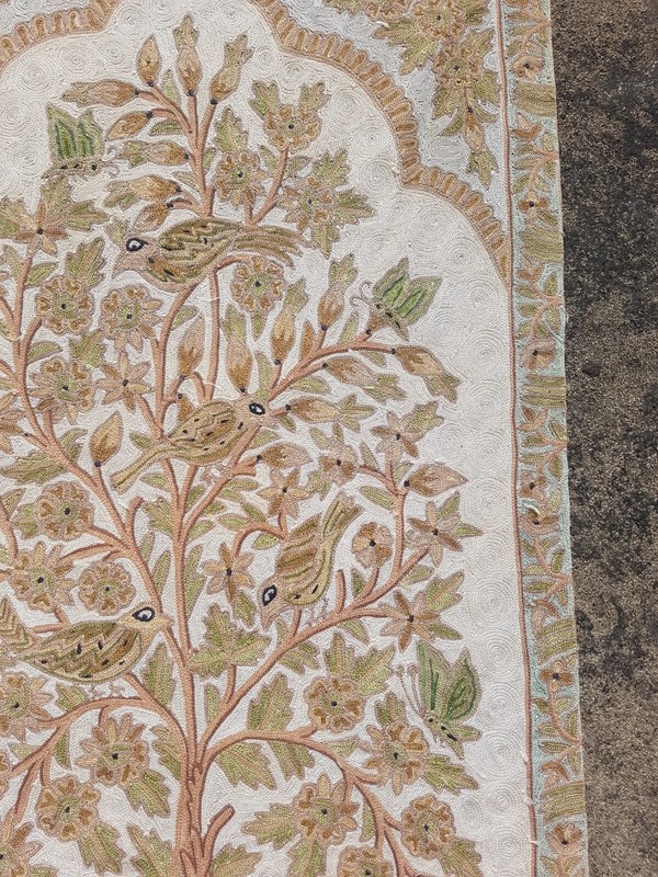 Vintage Traditional Handmade Kashmiri Crewel Tree of Life Wool Rug 89x58 cm gallery