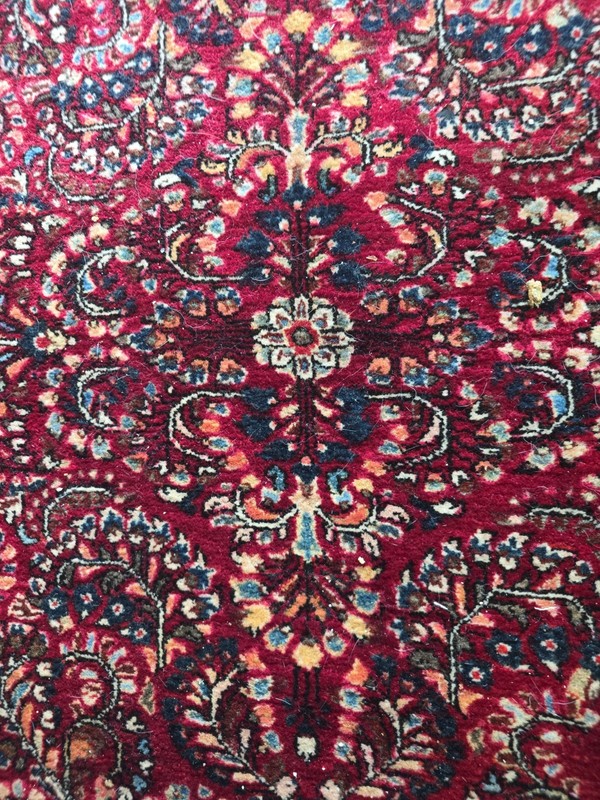 LOVELY TOP QUALITY ANTIQUE 1920'S AUTHENTIC SAROUK RUG. 250 TO 280 KNOTS gallery