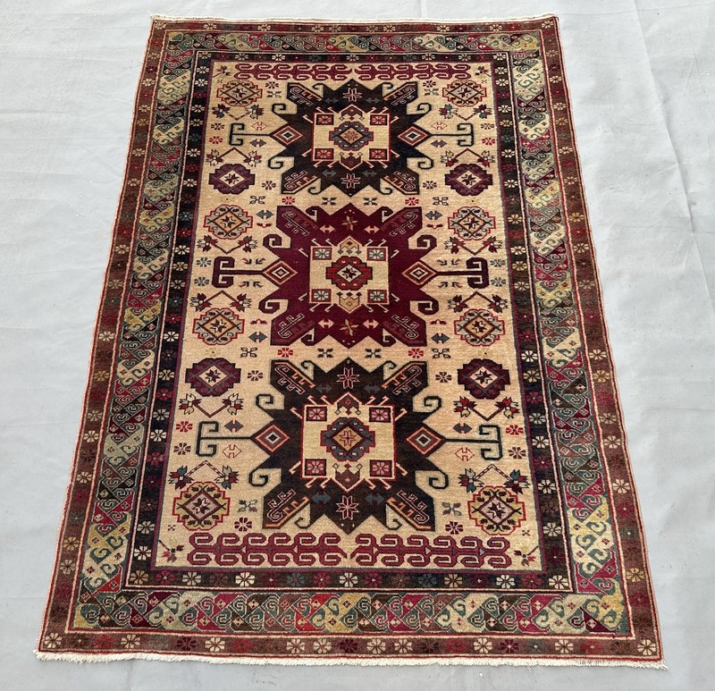 COLLECTORS' ITEM Stunning Natural Vegetable Dye Super Fine Quality Kazak Rug gallery