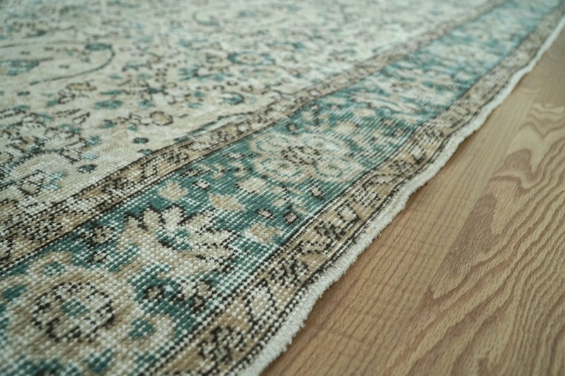 Wool Woven Vintage Turkish Rug, 5x9 Wool Area Rug, 5.12x8.63 ft H-2792 gallery