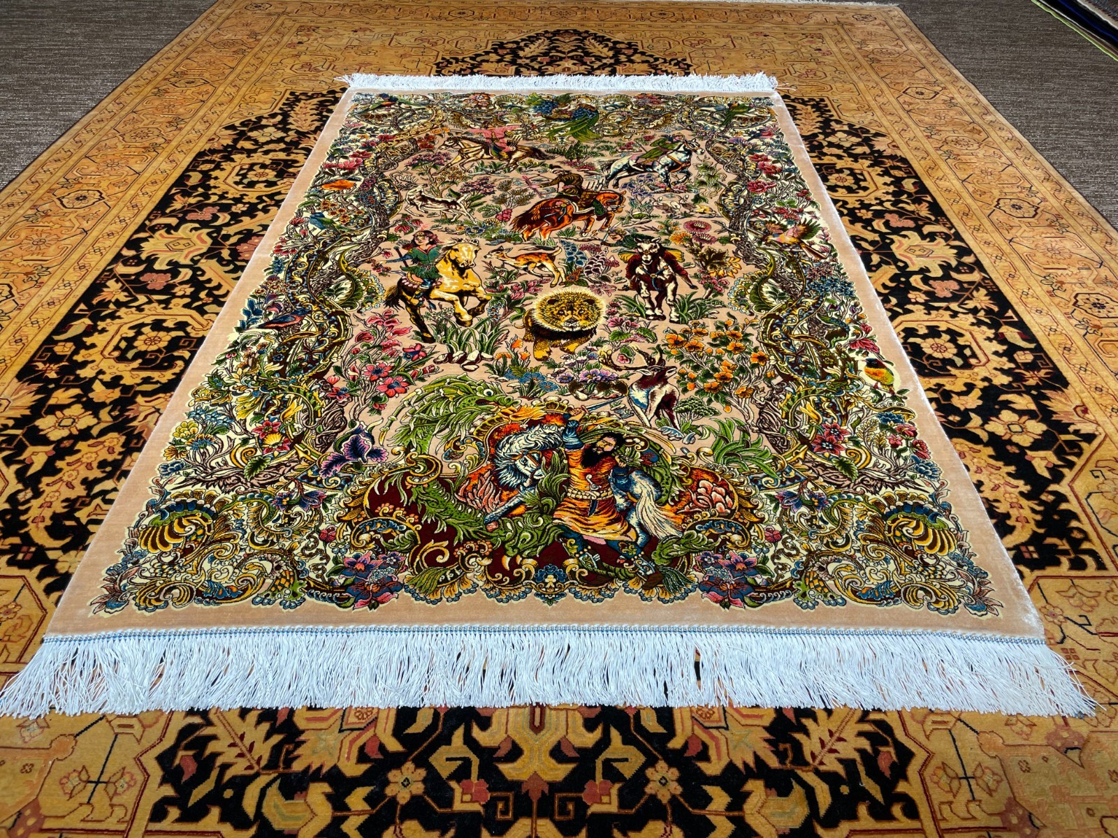 Silk Rug 3 x 5 Feet Hunting Design 3D Pattern High Quality 91 x 152 cm gallery