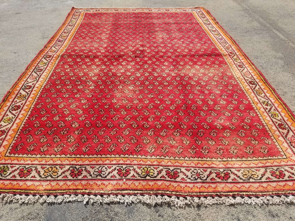 Vintage Distressed Hand Made Traditional Oriental Wool Red Rug 195x124cm