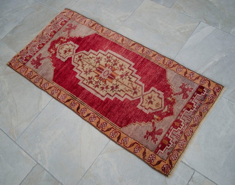 Door mat, Vintage Turkish Rug, Handmade Rug, Kitchen Rug, Small Rug 2x3 ft aprox gallery