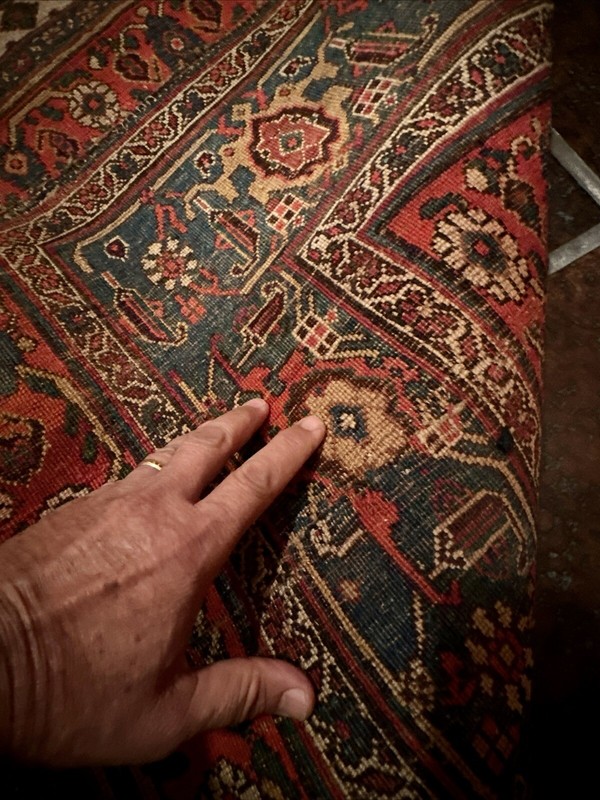 Auth: 19 Century Antique Kurdish Bijjar. Organic 10x18￼ early Garrus wool Base gallery
