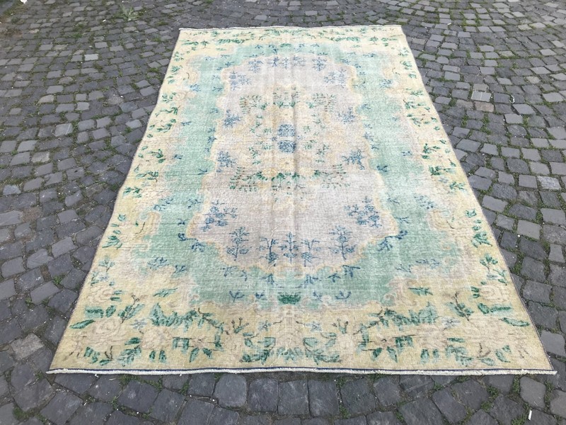 Turkish Antique rug Bohemian Area rug Oushak rug Vintage Rug Handmade Wool rug gallery