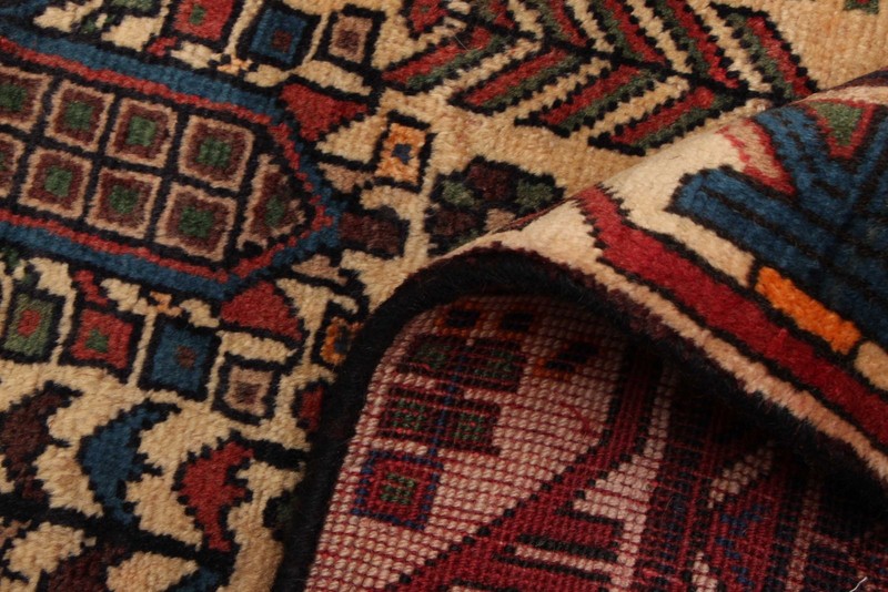 Vintage 4'8" x 6'8" Traditional Hand Knotted Vegetable Dye Wool Area Rug gallery