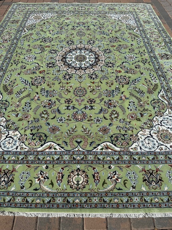 New Fine Quality Pear Green Oriental Rug Handmade in India, Silk & Wool, 9'x12' gallery
