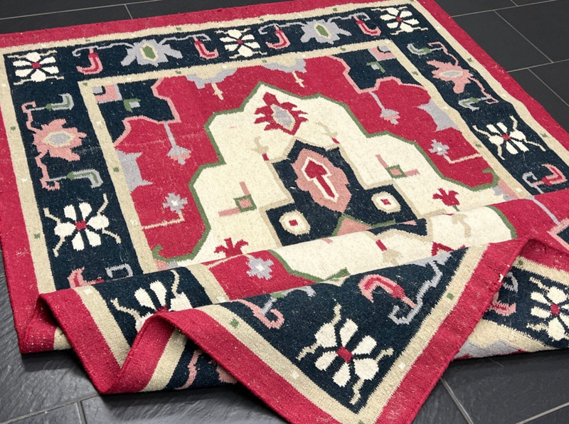 Antique Anatolian Kilim Flatweave Rug 6'9" x 4'7", Turkish Handwoven gallery