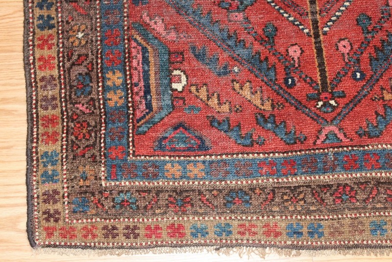 4X6 ft. ANTIQUE KURDISH Caucasian Kazak Design matches Heriz, Sarouk Lilihan rug gallery