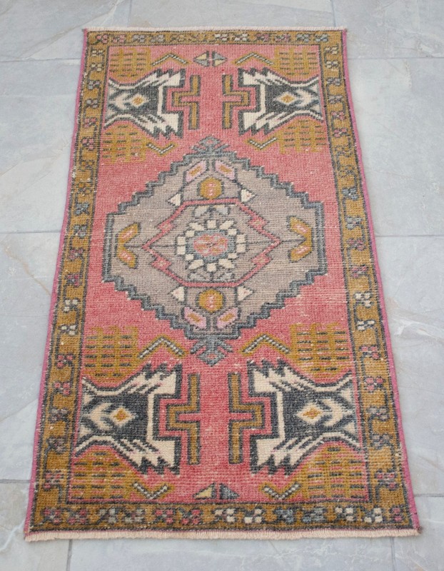 Vintage Rug, Turkish Rug, Oushak Rug, Handmade Rug, Doormat, Kitchen Rug, 2 x 3 gallery