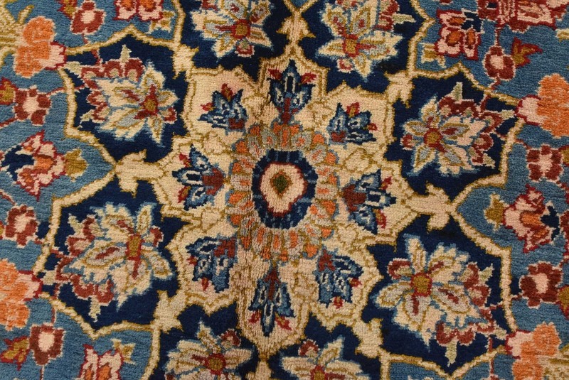 Najafabad Rug 11′ x 17’5” Red Wool Vintage Traditional Hand-Knotted Carpet gallery