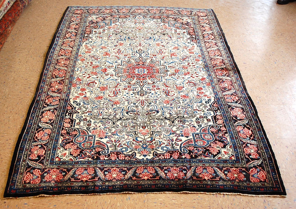 NATURAL WOOL Old Orintal Rugs, Hand Woven,knotted size Approximately 4'9" x 6'10