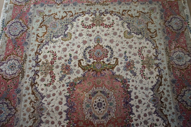 HANDMADE TABRIIZ WOOL&SILK ,500 KPSI 4'11"x6'9" gallery