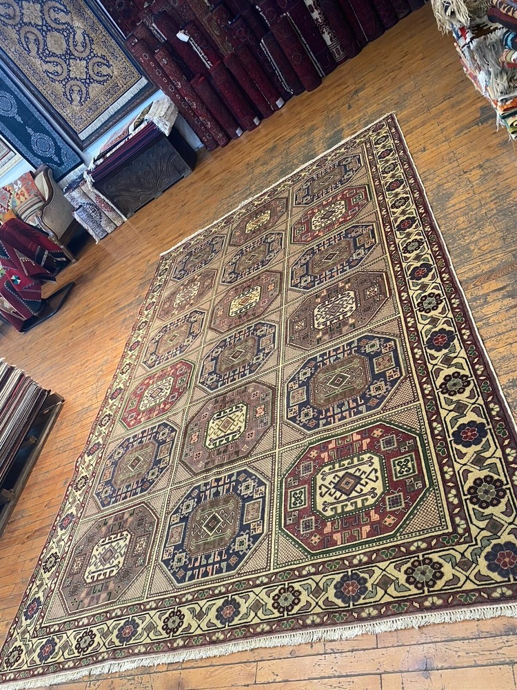 Beautiful 1930-1939s Antique Wool Pile Natural Dyes Bunyan Rug 6’5”x9’8”