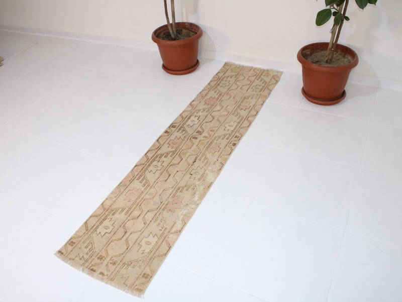 1.5 x 6.3 Feet Handmade Beige Brown Patchwork Turkish Runner Rug – 46 x 194 cm V gallery