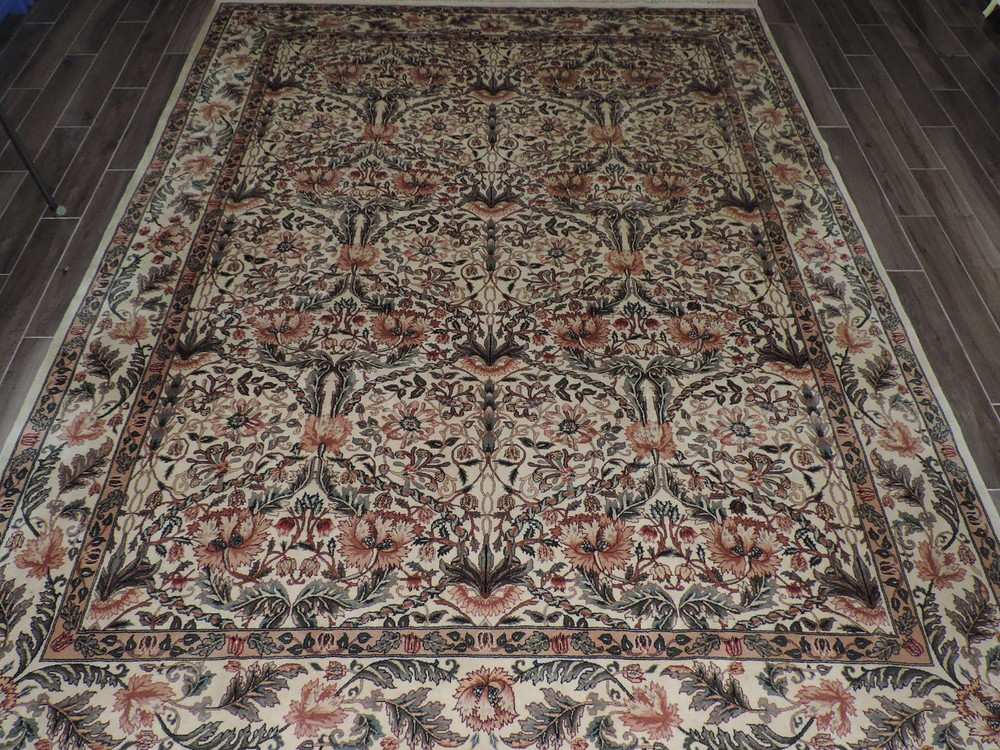 9x13ft. Handmade Floral Design Wool Room Size Rug