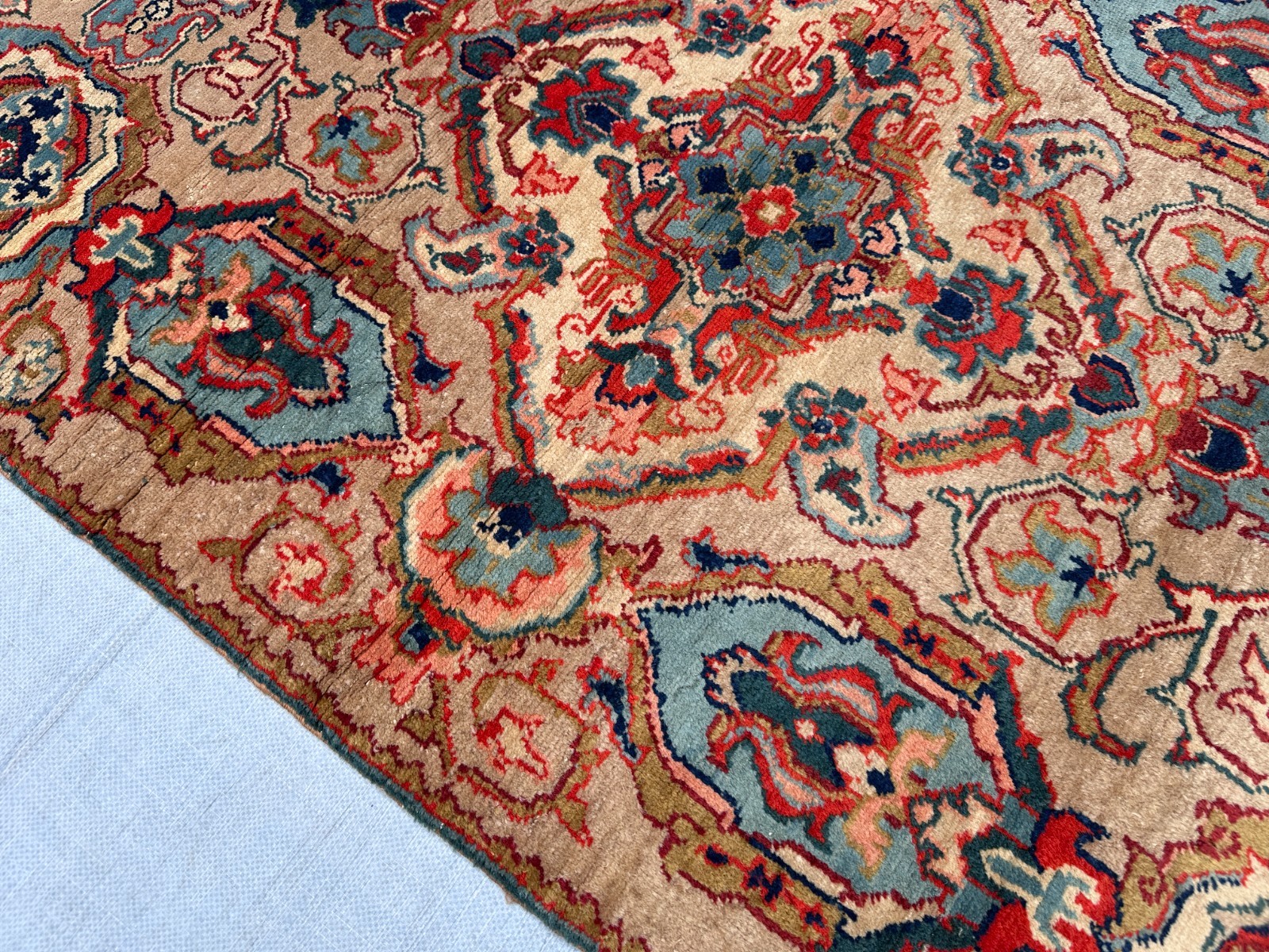 COLLECTORS' ITEM Vintage Natural Vegetable Dye Kazak Azerbaijan Carpet gallery