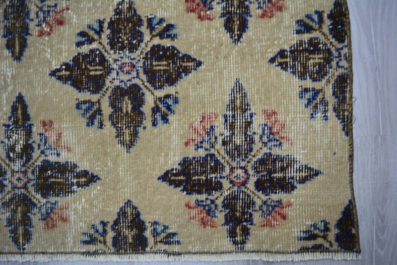 Beige Vintage Oushak Carpet, 4.6x8ft, Antique Turkish Rug, Floral Handmade Rug, gallery