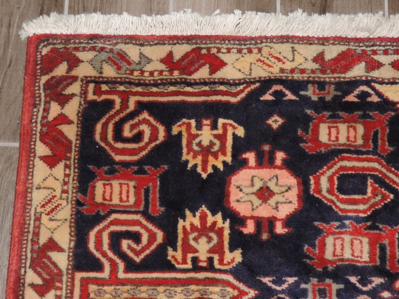 4x9ft. Handmade Azerbaijan Meshkin Wool Runner gallery