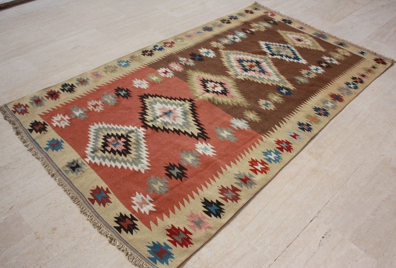 TURKISH KILIM AREA RUG HAND WOVEN WOOL 59" x 82", 151cm x 210cm gallery