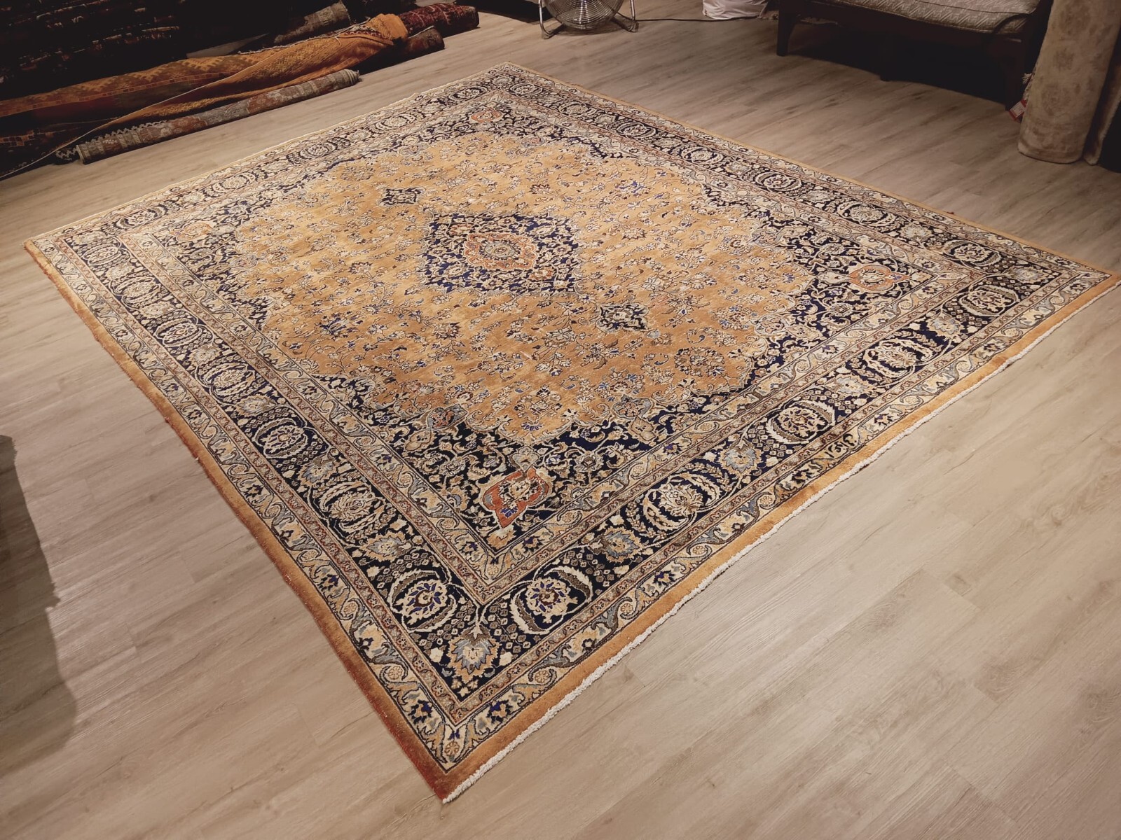 ESTATE 10x12 SIGNED CIRCA 1920 STONE-WASHED HANDMADE-KNOTTED WOOL RUG 582647 gallery