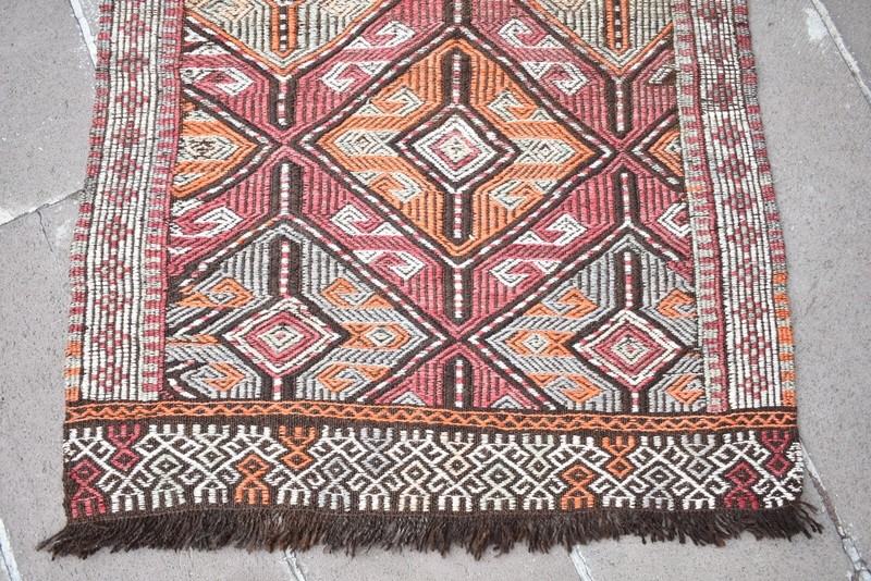 Vintage Turkish Rug 34'' x 49'' Anatolian Taurus Mountain Nomadic Woven Wool Rug gallery