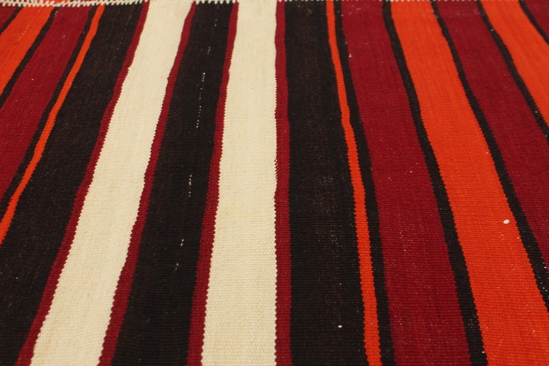Vintage Hand Woven Area Rug 5'7" x 11'2" Traditional Wool Oriental Carpet gallery
